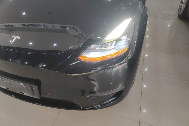 Used Tesla Model Y 2021 Standard Range Rear-Wheel Drive Version Left Front Headlight