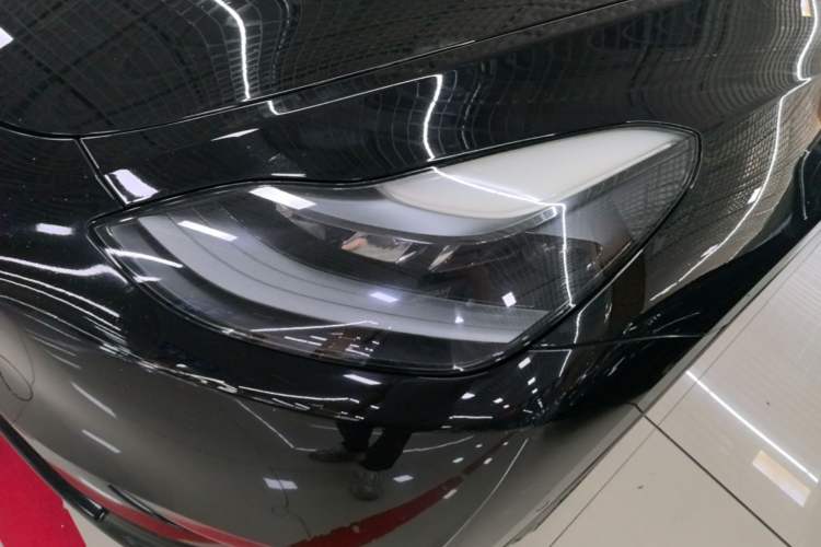 Used Tesla Model Y 2021 Long-Range All-Wheel-Drive Version 3D7 Left Front Headlight