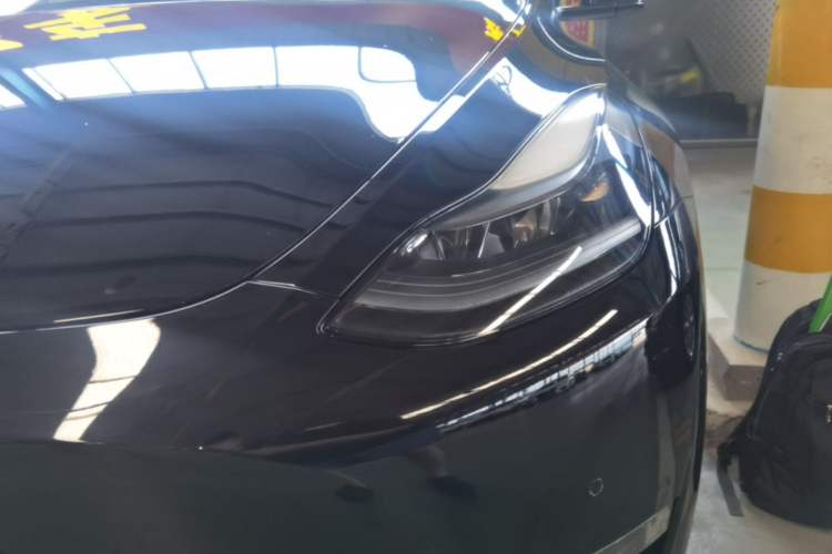 Used Tesla Model Y 2021 Standard Range Rear-Wheel Drive Version Left Front Headlight
