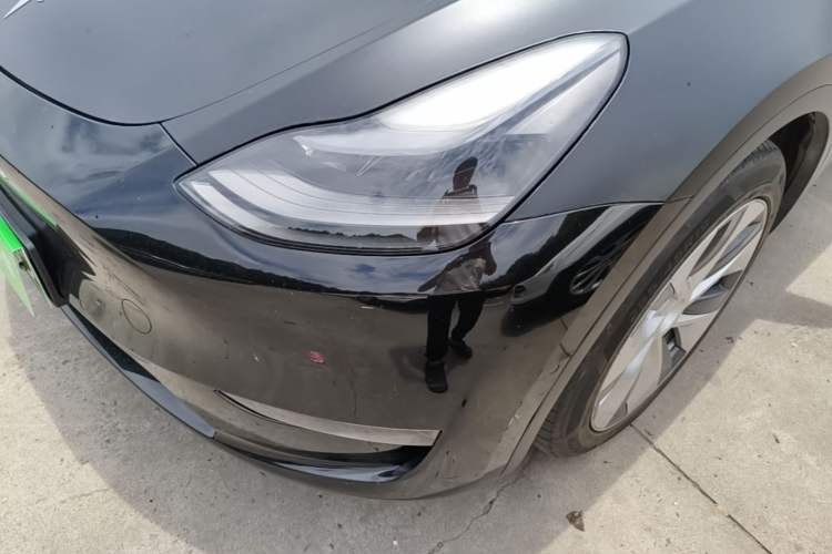 Used Tesla Model Y 2021 Long-Range All-Wheel-Drive Version Left Front Headlight