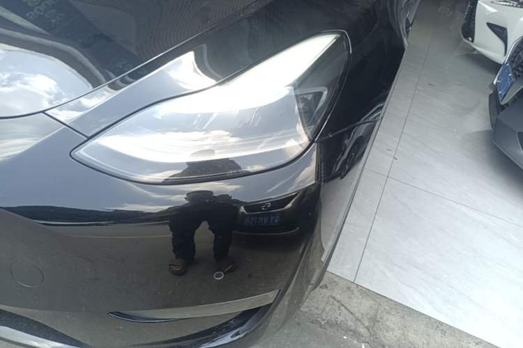 Used Tesla Model Y 2021 Standard Range Rear-Wheel Drive Version Left Front Headlight