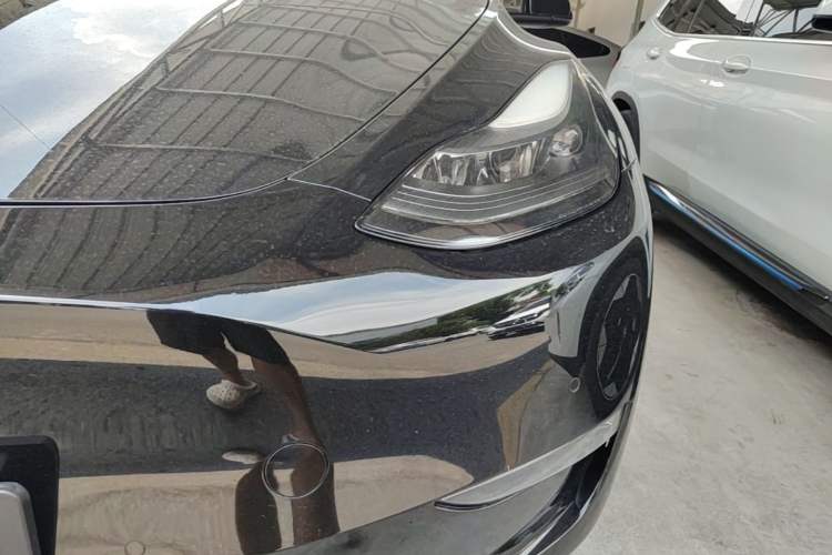 Used Tesla Model Y 2021 Standard Range Rear-Wheel Drive Version Left Front Headlight