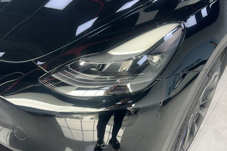 Used Tesla Model Y 2021 Standard Range Rear-Wheel Drive Version Left Front Headlight