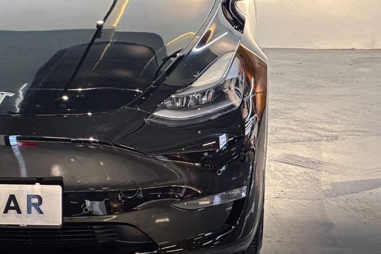 Used Tesla Model Y 2021 Long-Range All-Wheel-Drive Version Left Front Headlight