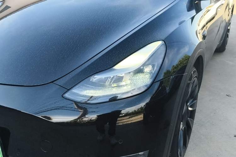 Used Tesla Model Y 2021 Standard Range Rear-Wheel Drive Version Left Front Headlight