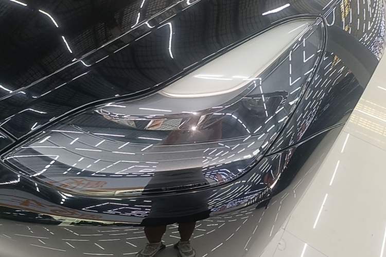 Used Tesla Model Y 2021 Standard Range Rear-Wheel Drive Version Left Front Headlight