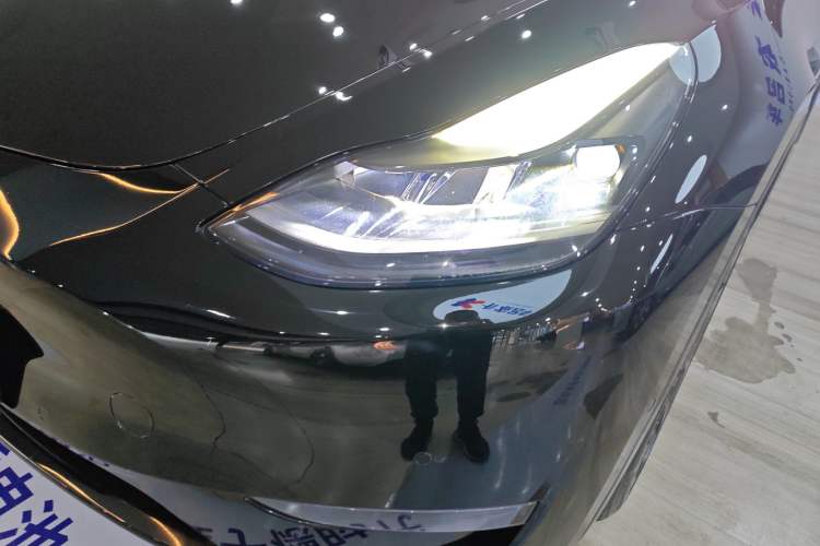 Used Tesla Model Y 2021 Long-Range All-Wheel-Drive Version 3D7 Left Front Headlight