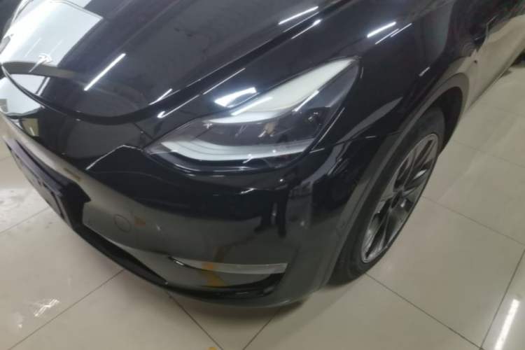 Used Tesla Model Y 2021 Long-Range All-Wheel-Drive Version Left Front Headlight