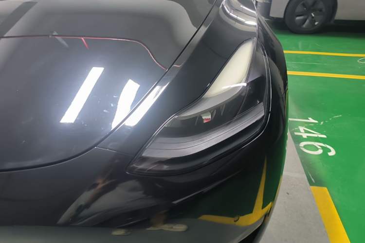 Used Tesla Model Y 2021 Long-Range All-Wheel-Drive Version 3D7 Left Front Headlight