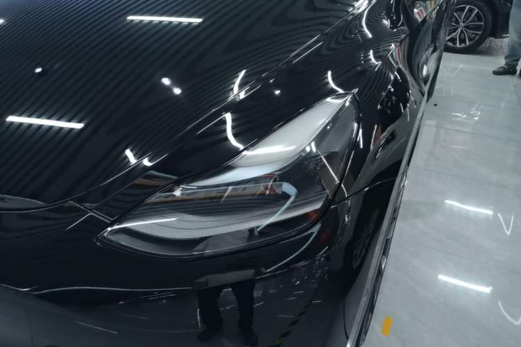 Used Tesla Model Y 2021 Standard Range Rear-Wheel Drive Version Left Front Headlight