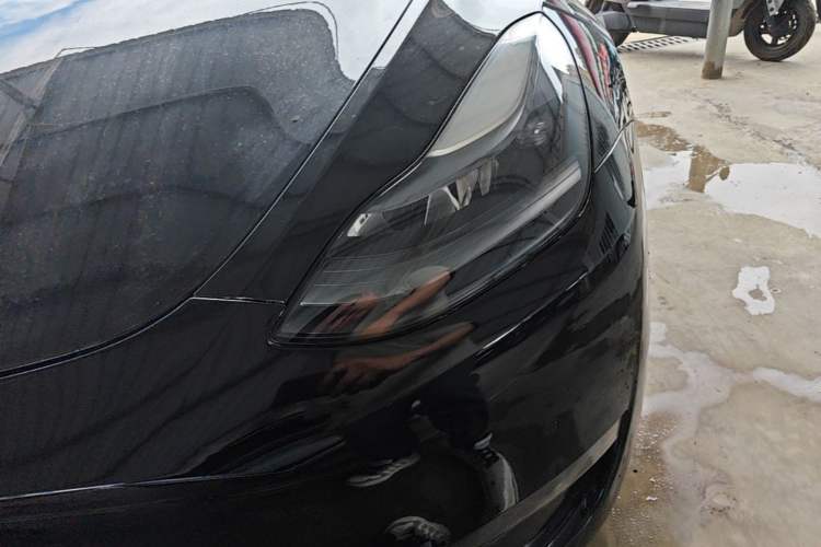 Used Tesla Model Y 2021 Standard Range Rear-Wheel Drive Version Left Front Headlight