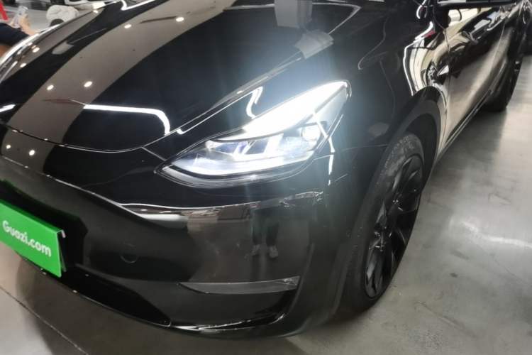 Used Tesla Model Y 2021 Standard Range Rear-Wheel Drive Version Left Front Headlight