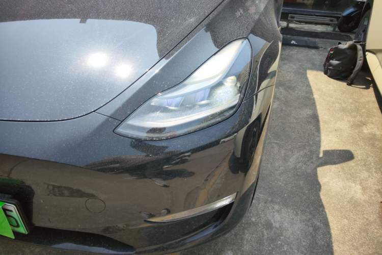 Used Tesla Model Y 2021 Standard Range Rear-Wheel Drive Version Left Front Headlight