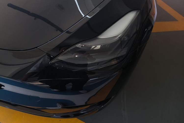 Used Tesla Model Y 2021 Standard Range Rear-Wheel Drive Version Left Front Headlight