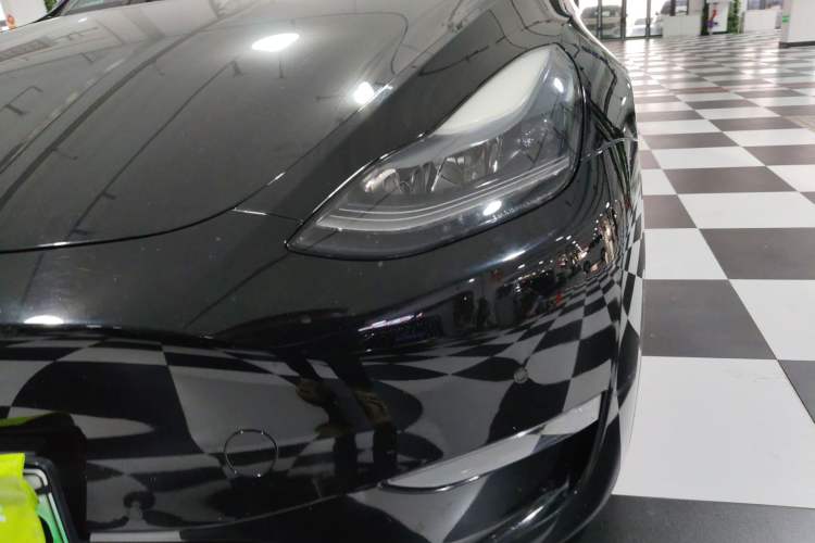 Used Tesla Model Y 2021 Standard Range Rear-Wheel Drive Version Left Front Headlight