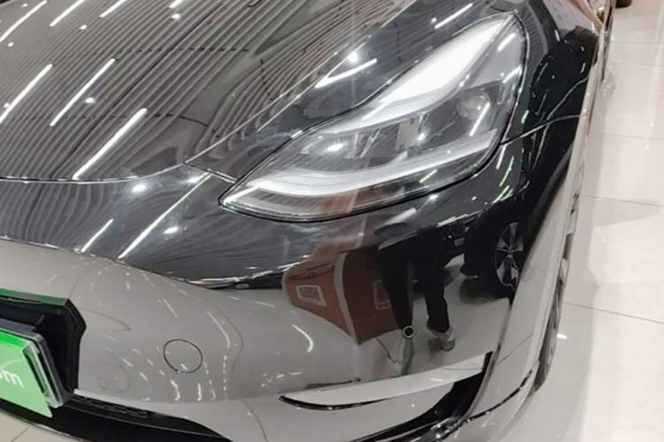 Used Tesla Model Y 2021 Standard Range Rear-Wheel Drive Version Left Front Headlight