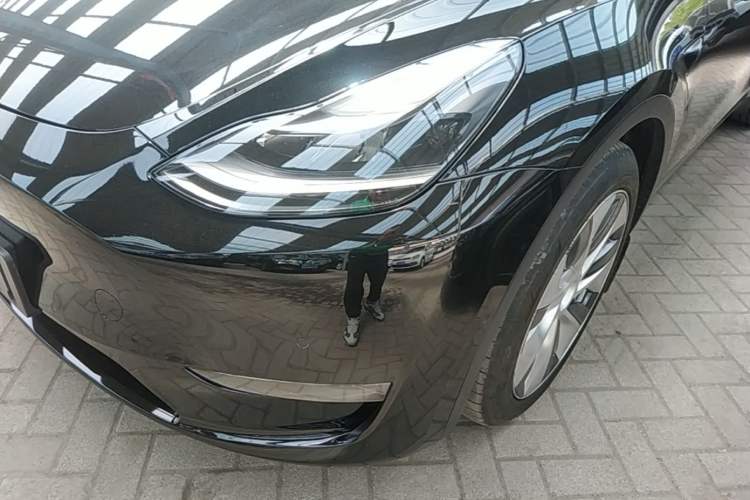 Used Tesla Model Y 2021 Standard Range Rear-Wheel Drive Version Left Front Headlight