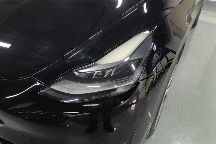 Used Tesla Model Y 2021 Standard Range Rear-Wheel Drive Version Left Front Headlight