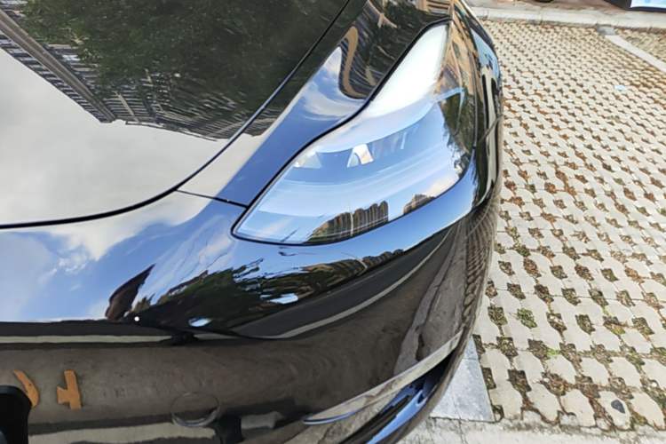 Used Tesla Model Y 2021 Standard Range Rear-Wheel Drive Version Left Front Headlight