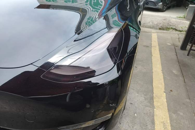 Used Tesla Model Y 2021 Standard Range Rear-Wheel Drive Version Left Front Headlight