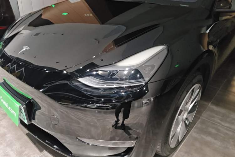 Used Tesla Model Y 2021 Standard Range Rear-Wheel Drive Version Left Front Headlight