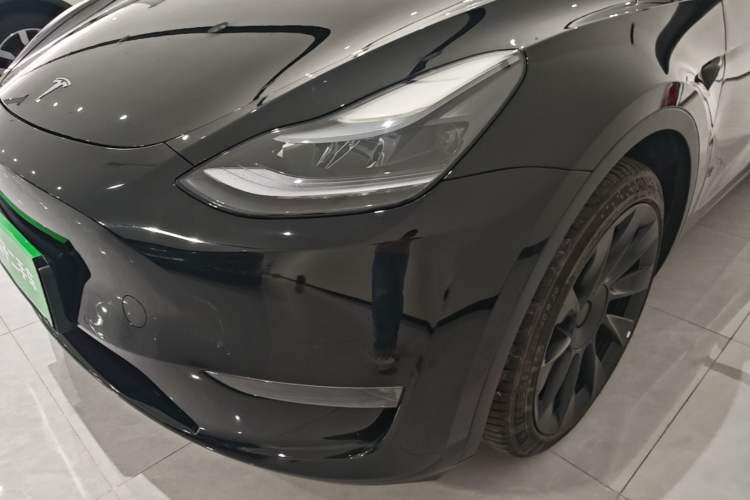 Used Tesla Model Y 2021 Standard Range Rear-Wheel Drive Version Left Front Headlight