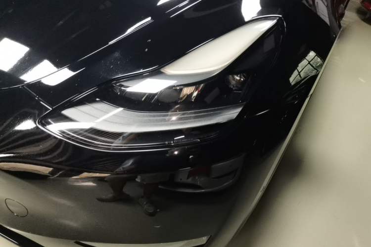 Used Tesla Model Y 2021 Long-Range All-Wheel-Drive Version 3D7 Left Front Headlight