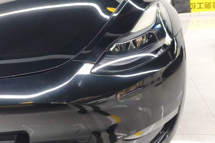 Used Tesla Model Y 2021 Standard Range Rear-Wheel Drive Version Left Front Headlight