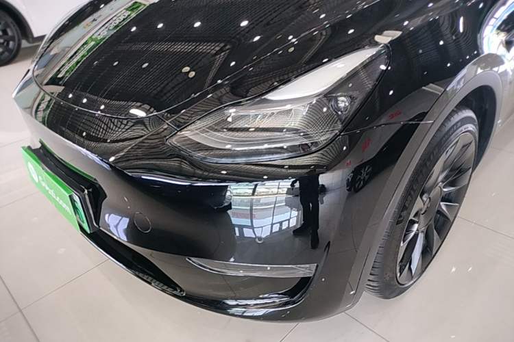 Used Tesla Model Y 2021 Standard Range Rear-Wheel Drive Version Left Front Headlight