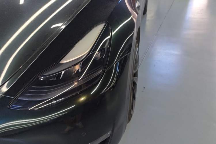 Used Tesla Model Y 2021 Standard Range Rear-Wheel Drive Version Left Front Headlight