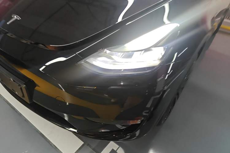 Used Tesla Model Y 2021 Standard Range Rear-Wheel Drive Version Left Front Headlight