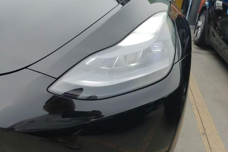Used Tesla Model Y 2021 Long-Range All-Wheel-Drive Version 3D7 Left Front Headlight
