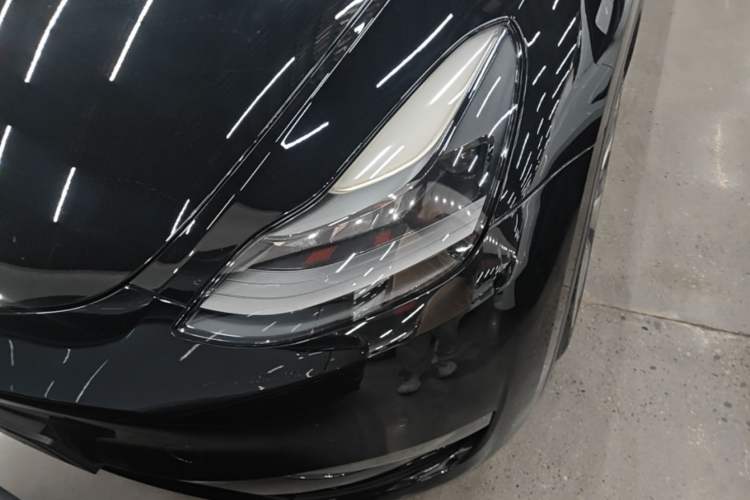 Used Tesla Model Y 2021 Standard Range Rear-Wheel Drive Version Left Front Headlight