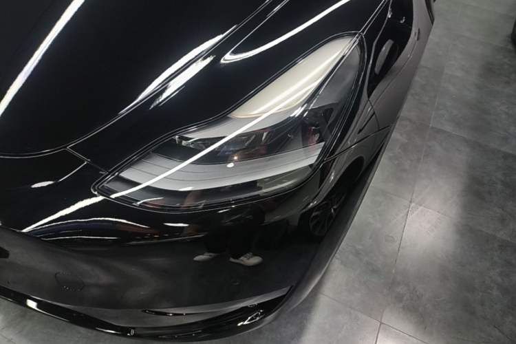 Used Tesla Model Y 2021 Standard Range Rear-Wheel Drive Version Left Front Headlight
