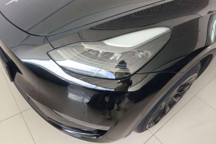 Used Tesla Model Y 2021 Standard Range Rear-Wheel Drive Version Left Front Headlight