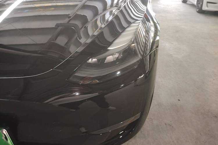 Used Tesla Model Y 2021 Standard Range Rear-Wheel Drive Version Left Front Headlight