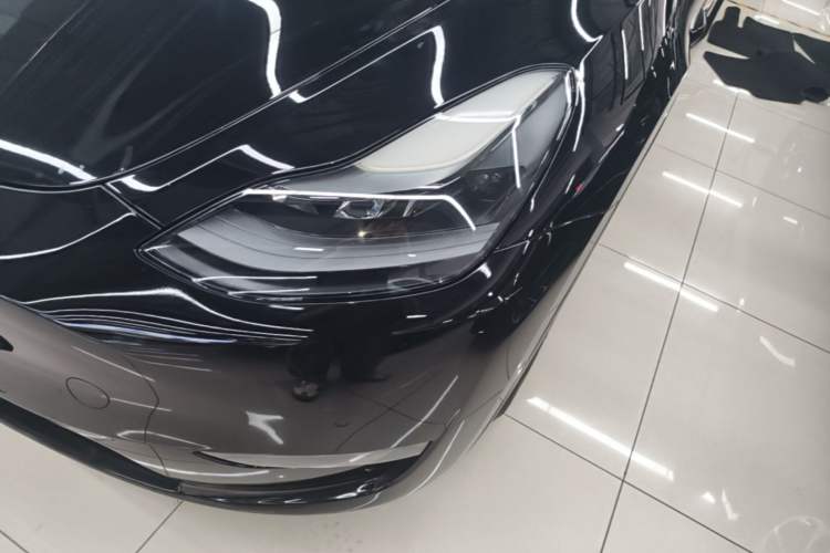 Used Tesla Model Y 2021 Long-Range All-Wheel-Drive Version Left Front Headlight