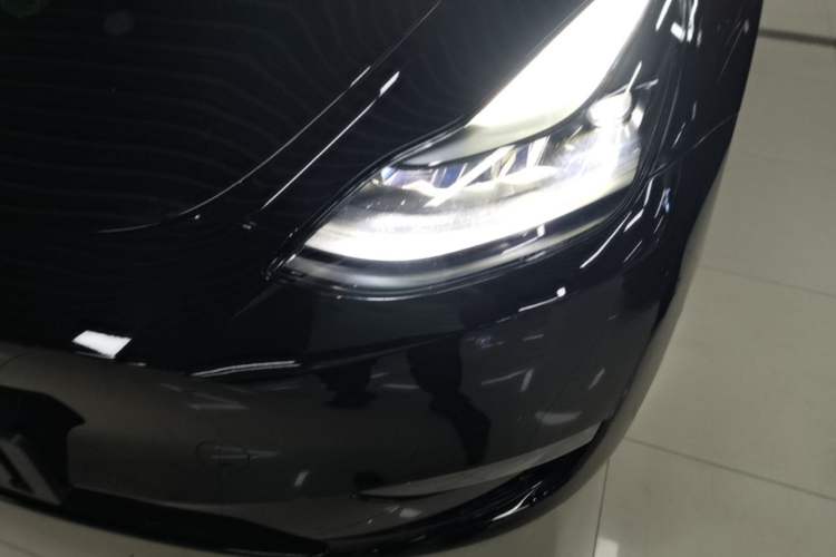Used Tesla Model Y 2021 Long-Range All-Wheel-Drive Version 3D7 Left Front Headlight