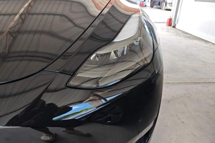 Used Tesla Model Y 2021 Standard Range Rear-Wheel Drive Version Left Front Headlight