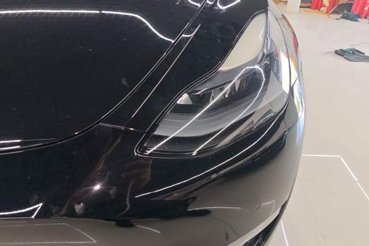 Used Tesla Model Y 2021 Long-Range All-Wheel-Drive Version Left Front Headlight