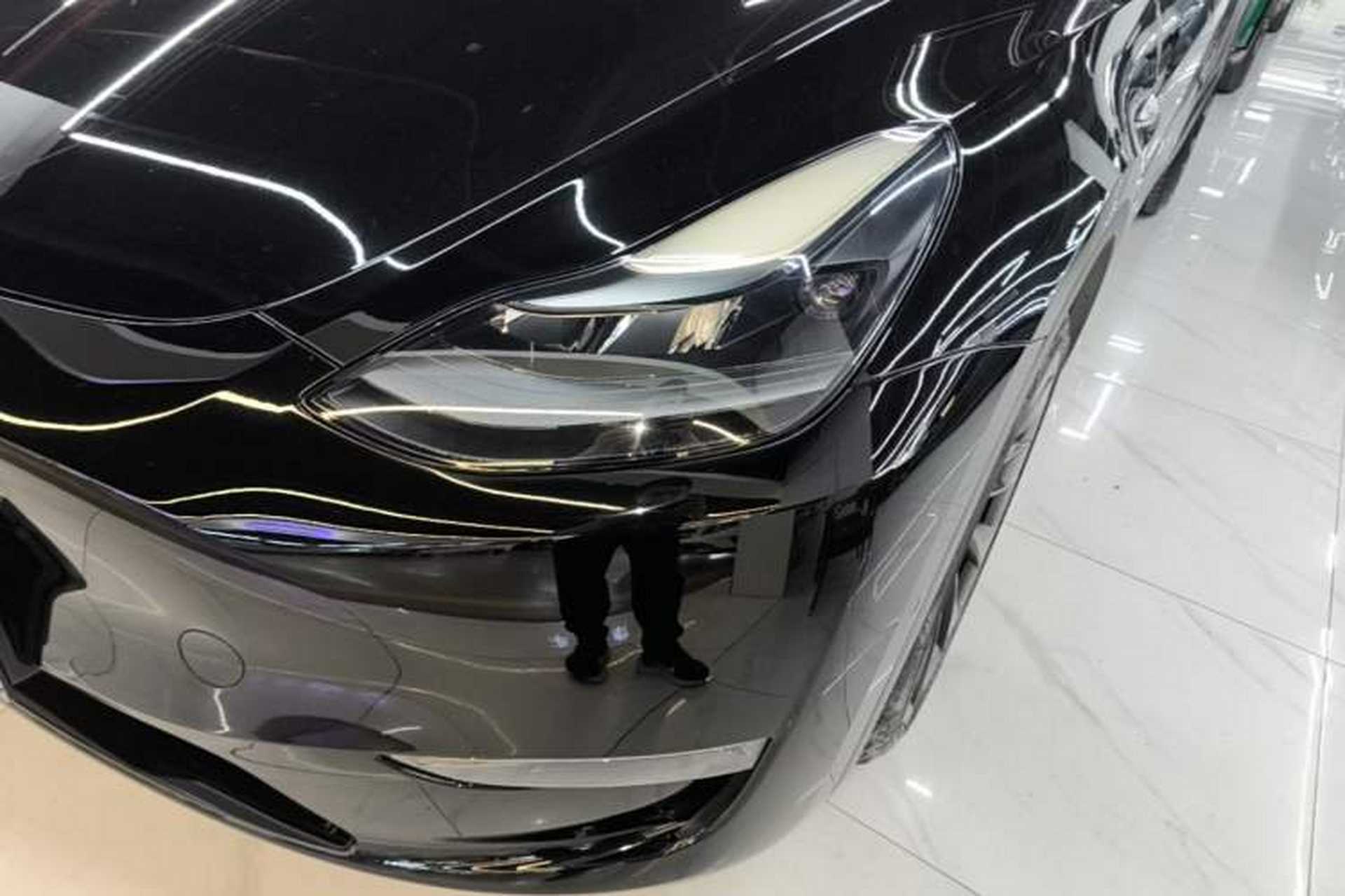 Used Tesla Model Y 2021 Long-Range All-Wheel-Drive Version Left Front Headlight