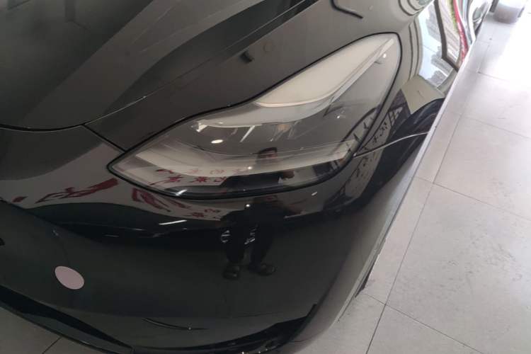 Used Tesla Model Y 2021 Standard Range Rear-Wheel Drive Version Left Front Headlight