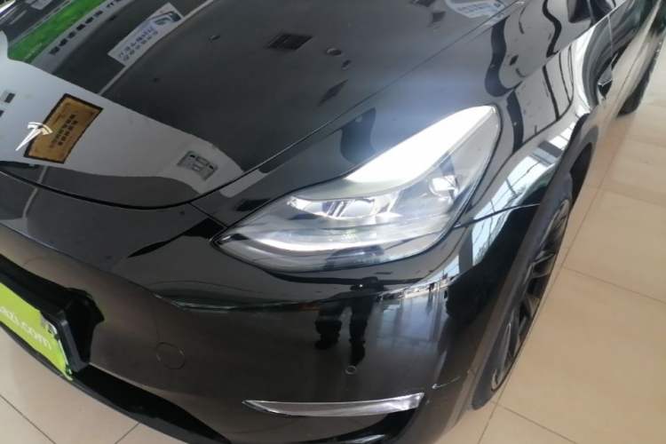 Used Tesla Model Y 2021 Long-Range All-Wheel-Drive Version Left Front Headlight