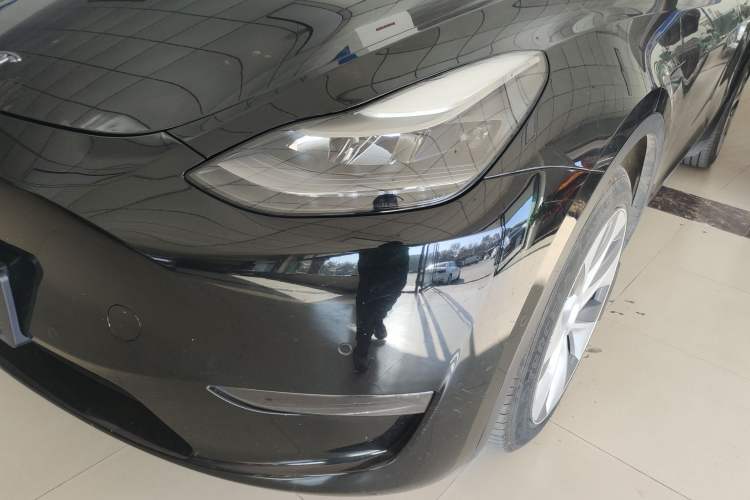 Used Tesla Model Y 2021 Standard Range Rear-Wheel Drive Version Left Front Headlight