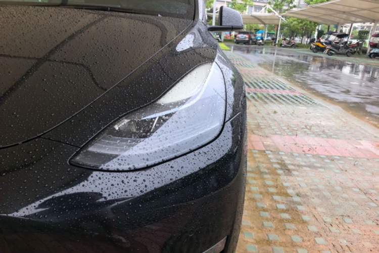 Used Tesla Model Y 2021 Standard Range Rear-Wheel Drive Version Left Front Headlight