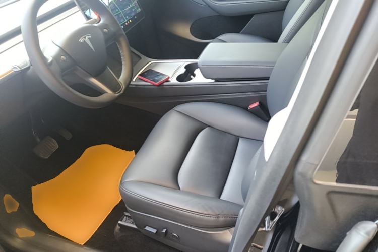 Used Tesla Model Y 2021 Long-Range All-Wheel-Drive Version Left Front Seat