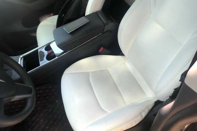 Used Tesla Model Y 2021 Performance High-Performance All-Wheel-Drive Version Left Front Seat