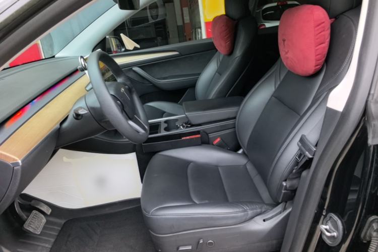 Used Tesla Model Y 2021 Standard Range Rear-Wheel Drive Version Left Front Seat