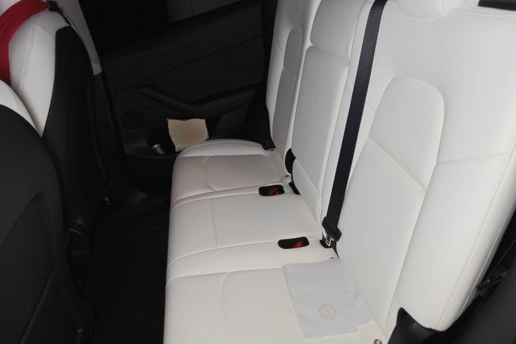 Used Tesla Model Y 2021 Long-Range All-Wheel-Drive Version 3D7 Left Rear Seat