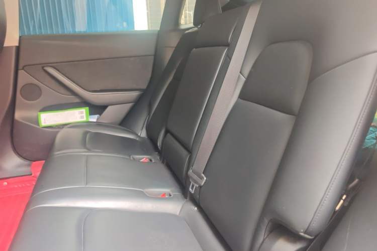 Used Tesla Model Y 2021 Long-Range All-Wheel-Drive Version 3D7 Left Rear Seat